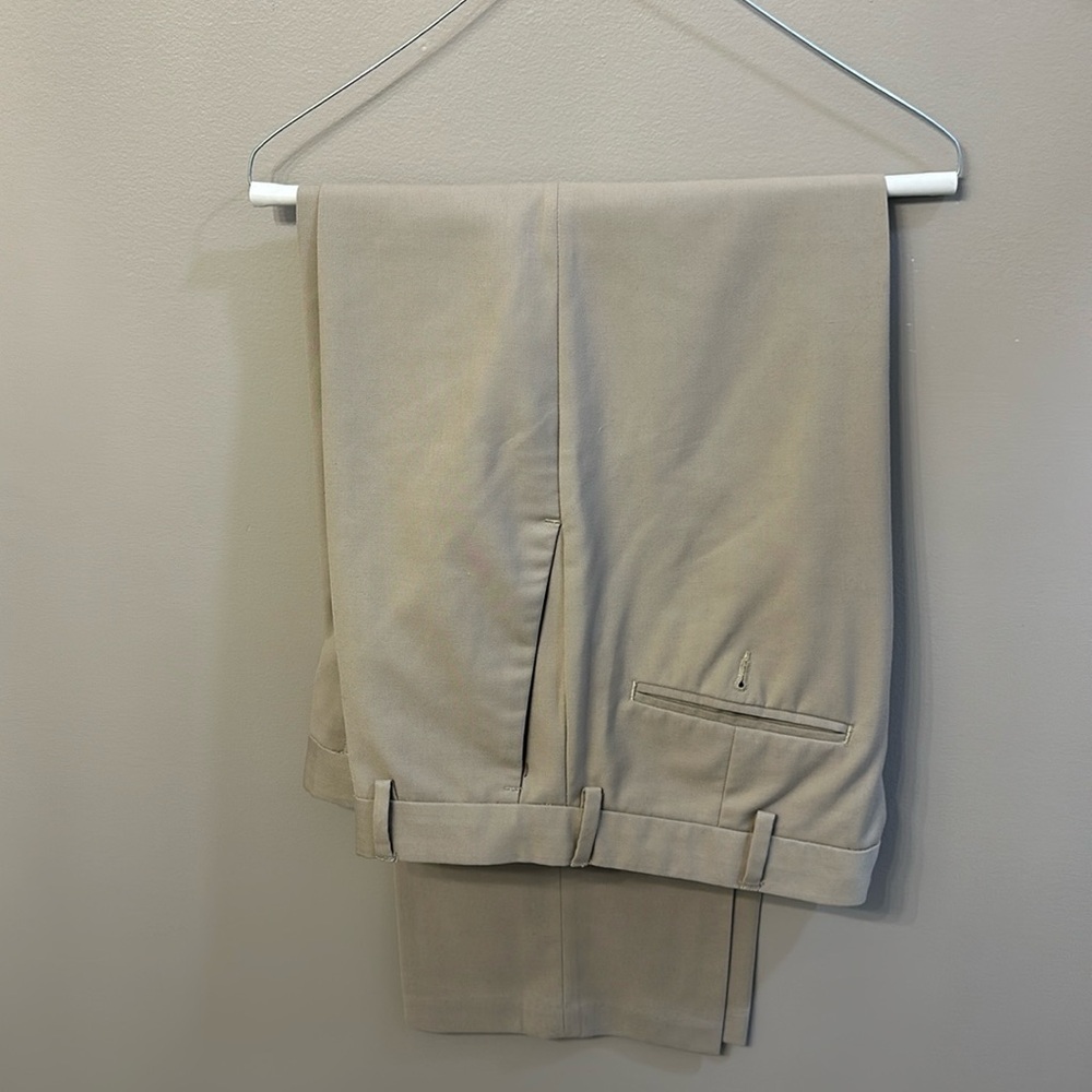 Men’s tan dress pants